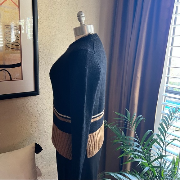 J Crew 100% Wool Striped Black, Tan, Cream Crewneck Sweater Size Small - Picture 4 of 10